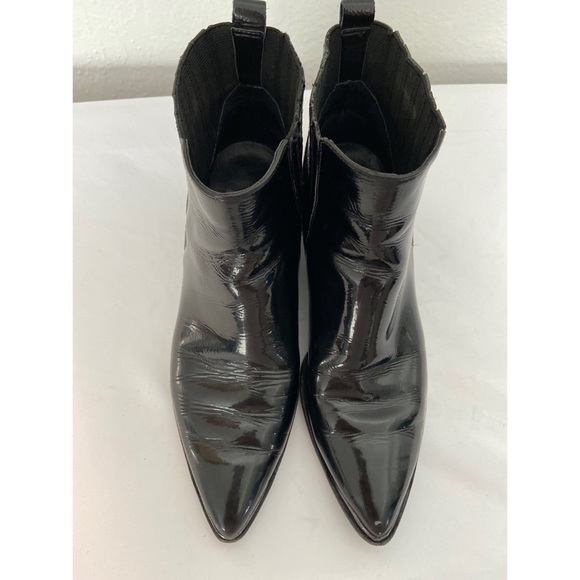 Marc Fisher Boots Patent Leather Black Chelsea Ankle Yommi Pointed Toe Size 7. - Picture 2 of 10